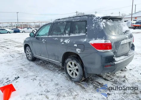 2013 Toyota Highlander Se V6 from USA, damaged, VIN 5TDBK3EH2DS276637
